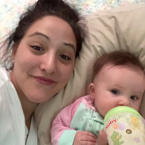 Meet your Posher, Mandy - Picture 2 of 2